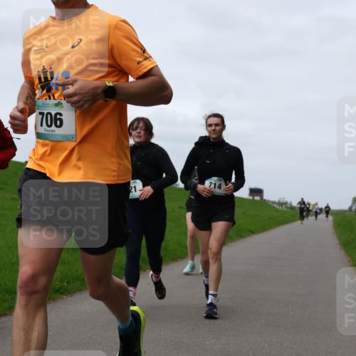 04.05.2025 - 8. Wedeler Halbmarathon Yannick Fuchs http://msf.ph/oto/7823581 04.05.2025 11:30:33 Laufen 11, 706 meine-sportfotos.de