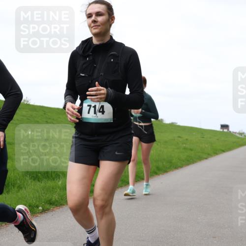04.05.2025 - 8. Wedeler Halbmarathon Yannick Fuchs http://msf.ph/oto/7823624 04.05.2025 11:30:35 Laufen 421, 714 meine-sportfotos.de