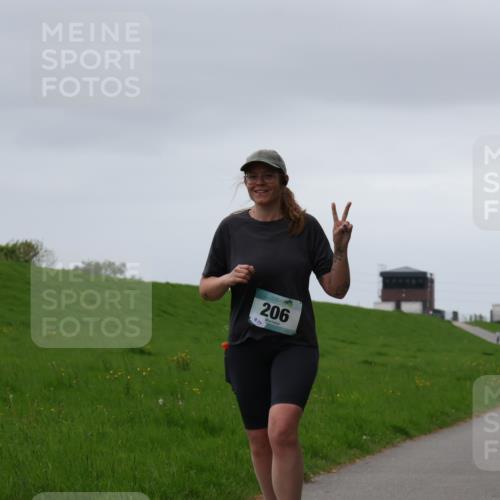 04.05.2025 - 8. Wedeler Halbmarathon Yannick Fuchs http://msf.ph/oto/7823713 04.05.2025 12:19:37 Laufen 206, 877 meine-sportfotos.de