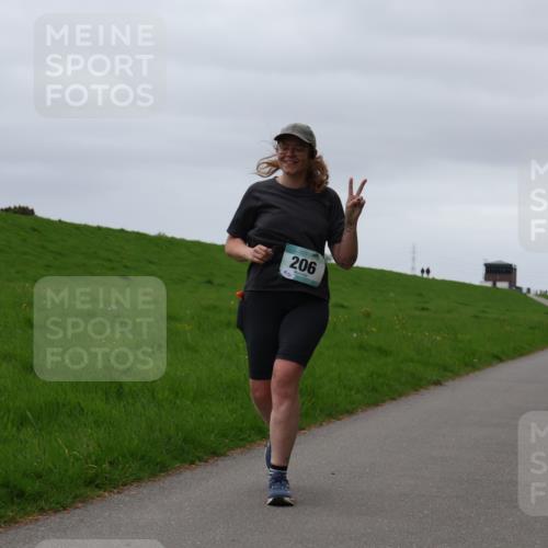 04.05.2025 - 8. Wedeler Halbmarathon Yannick Fuchs http://msf.ph/oto/7823778 04.05.2025 12:19:39 Laufen 206 meine-sportfotos.de