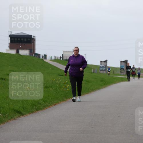 04.05.2025 - 8. Wedeler Halbmarathon Yannick Fuchs http://msf.ph/oto/7823783 04.05.2025 12:19:41 Laufen  meine-sportfotos.de