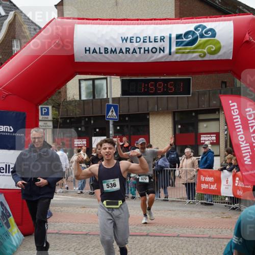 04.05.2025 - 8. Wedeler Halbmarathon Felixshl http://msf.ph/oto/7823789 04.05.2025 11:59:49 Ziel 90, 126, 536, 566, 572, 573 meine-sportfotos.de
