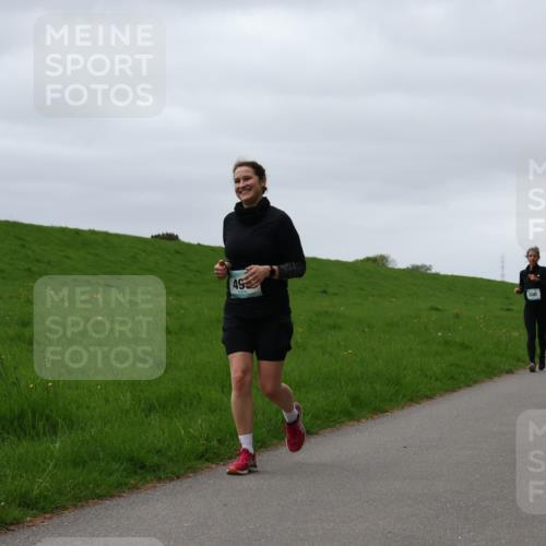 04.05.2025 - 8. Wedeler Halbmarathon Yannick Fuchs http://msf.ph/oto/7823866 04.05.2025 12:20:32 Laufen 45, 500 meine-sportfotos.de