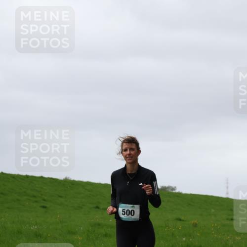 04.05.2025 - 8. Wedeler Halbmarathon Yannick Fuchs http://msf.ph/oto/7823908 04.05.2025 12:20:37 Laufen 500 meine-sportfotos.de