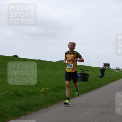 04.05.2025 - 8. Wedeler Halbmarathon Yannick Fuchs http://msf.ph/oto/7823940 04.05.2025 11:11:31 Laufen 578 meine-sportfotos.de