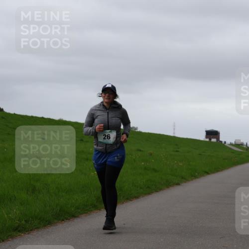 04.05.2025 - 8. Wedeler Halbmarathon Yannick Fuchs http://msf.ph/oto/7824039 04.05.2025 12:21:01 Laufen 26 meine-sportfotos.de