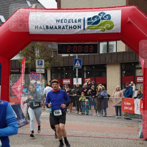 04.05.2025 - 8. Wedeler Halbmarathon Felixshl http://msf.ph/oto/7824142 04.05.2025 12:00:01 Ziel 151, 418, 529, 530 meine-sportfotos.de