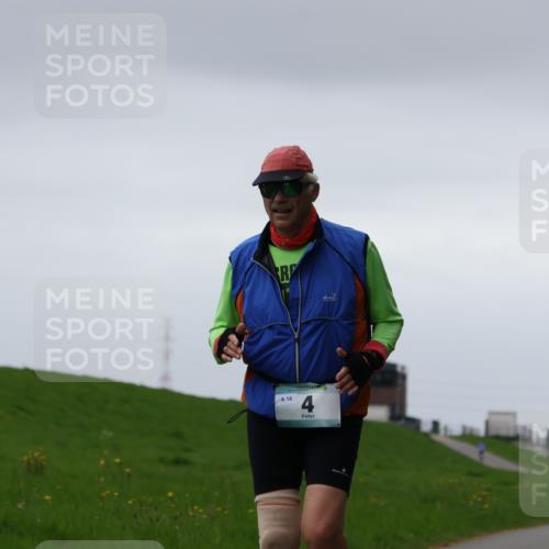 04.05.2025 - 8. Wedeler Halbmarathon Yannick Fuchs http://msf.ph/oto/7824199 04.05.2025 12:21:30 Laufen 18, 4 meine-sportfotos.de