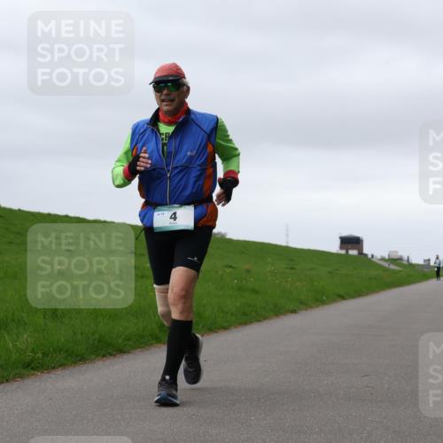 04.05.2025 - 8. Wedeler Halbmarathon Yannick Fuchs http://msf.ph/oto/7824210 04.05.2025 12:21:33 Laufen  meine-sportfotos.de