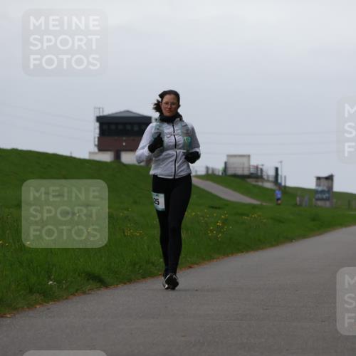 04.05.2025 - 8. Wedeler Halbmarathon Yannick Fuchs http://msf.ph/oto/7824225 04.05.2025 12:21:57 Laufen 25 meine-sportfotos.de