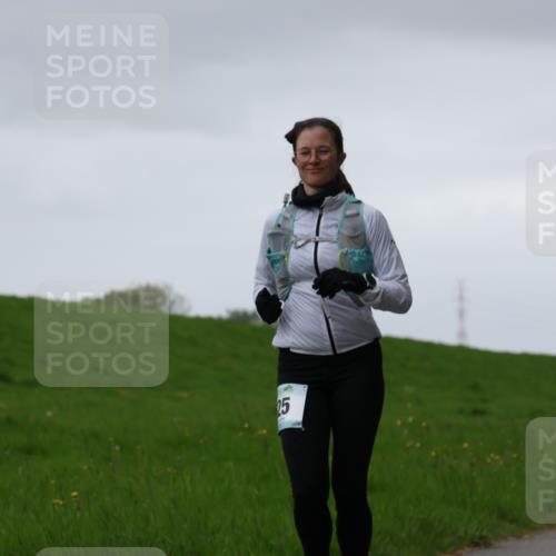 04.05.2025 - 8. Wedeler Halbmarathon Yannick Fuchs http://msf.ph/oto/7824271 04.05.2025 12:22:05 Laufen 15 meine-sportfotos.de