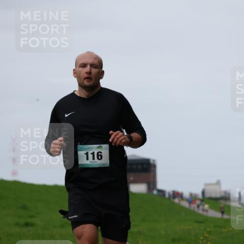 04.05.2025 - 8. Wedeler Halbmarathon Yannick Fuchs http://msf.ph/oto/7824331 04.05.2025 11:31:16 Laufen 116 meine-sportfotos.de