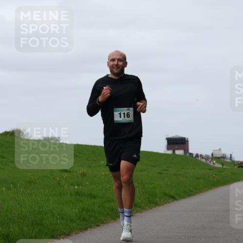 04.05.2025 - 8. Wedeler Halbmarathon Yannick Fuchs http://msf.ph/oto/7824337 04.05.2025 11:31:17 Laufen 116 meine-sportfotos.de