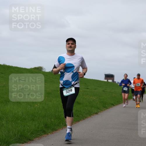 04.05.2025 - 8. Wedeler Halbmarathon Yannick Fuchs http://msf.ph/oto/7824377 04.05.2025 11:53:31 Laufen 329, 192, 195 meine-sportfotos.de