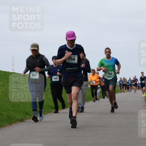 04.05.2025 - 8. Wedeler Halbmarathon Yannick Fuchs http://msf.ph/oto/7824415 04.05.2025 11:31:36 Laufen 487, 489, 258, 540, 882 meine-sportfotos.de