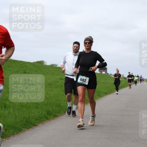04.05.2025 - 8. Wedeler Halbmarathon Yannick Fuchs http://msf.ph/oto/7824615 04.05.2025 11:53:46 Laufen 304, 8, 682 meine-sportfotos.de
