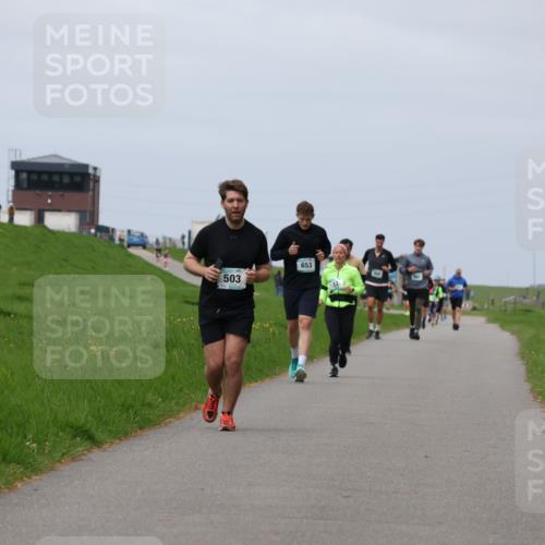 04.05.2025 - 8. Wedeler Halbmarathon Yannick Fuchs http://msf.ph/oto/7824687 04.05.2025 11:53:53 Laufen 503, 653 meine-sportfotos.de