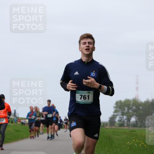 04.05.2025 - 8. Wedeler Halbmarathon Yannick Fuchs http://msf.ph/oto/7824696 04.05.2025 11:31:48 Laufen 94, 437, 1912, 761 meine-sportfotos.de