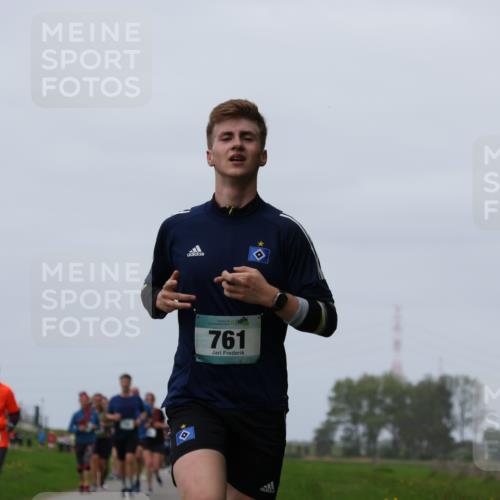 04.05.2025 - 8. Wedeler Halbmarathon Yannick Fuchs http://msf.ph/oto/7824717 04.05.2025 11:31:49 Laufen 437, 1919, 761 meine-sportfotos.de