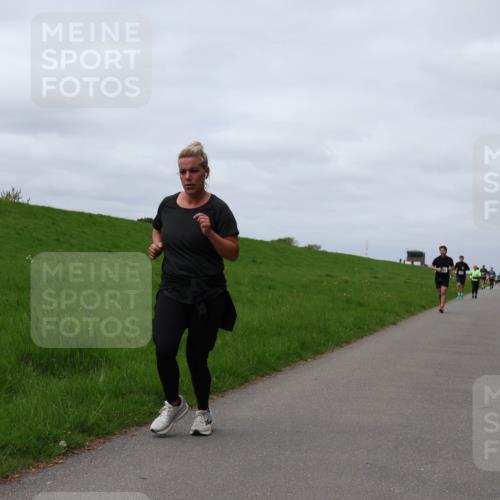 04.05.2025 - 8. Wedeler Halbmarathon Yannick Fuchs http://msf.ph/oto/7824733 04.05.2025 11:53:55 Laufen  meine-sportfotos.de