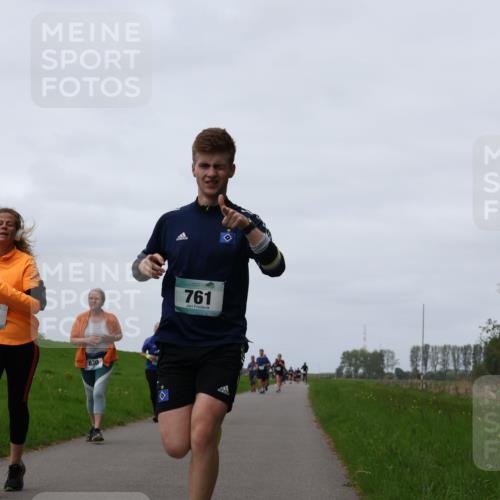 04.05.2025 - 8. Wedeler Halbmarathon Yannick Fuchs http://msf.ph/oto/7824752 04.05.2025 11:31:50 Laufen 972, 540, 830, 761 meine-sportfotos.de