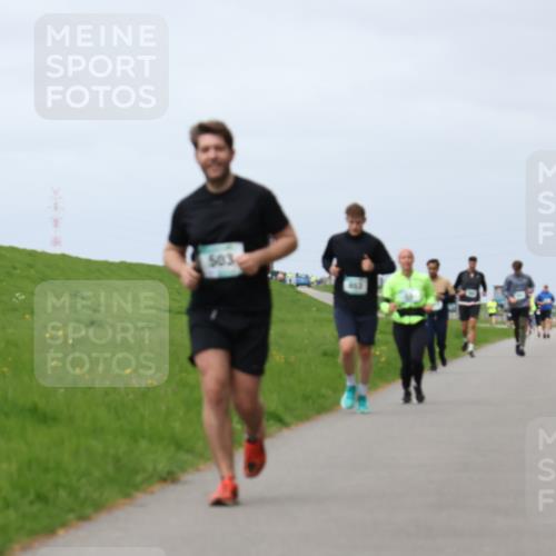 04.05.2025 - 8. Wedeler Halbmarathon Yannick Fuchs http://msf.ph/oto/7824765 04.05.2025 11:53:59 Laufen 503 meine-sportfotos.de