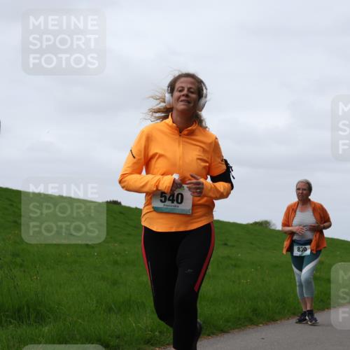 04.05.2025 - 8. Wedeler Halbmarathon Yannick Fuchs http://msf.ph/oto/7824799 04.05.2025 11:31:52 Laufen 540, 830, 294, 437 meine-sportfotos.de