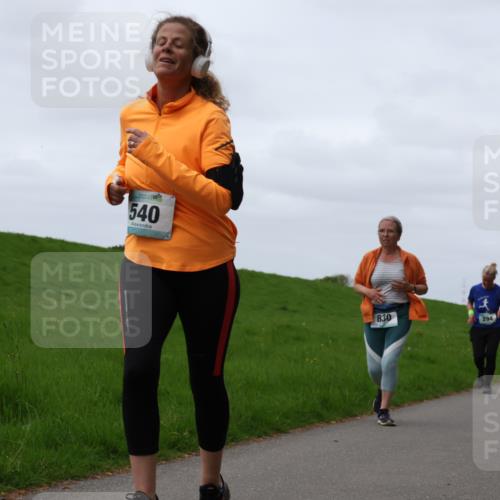 04.05.2025 - 8. Wedeler Halbmarathon Yannick Fuchs http://msf.ph/oto/7824809 04.05.2025 11:31:52 Laufen 540, 830, 437, 294 meine-sportfotos.de