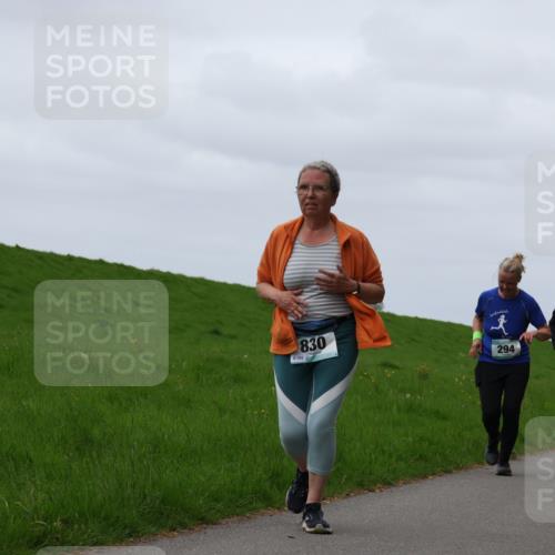 04.05.2025 - 8. Wedeler Halbmarathon Yannick Fuchs http://msf.ph/oto/7824821 04.05.2025 11:31:53 Laufen 830, 102, 294, 437, 912 meine-sportfotos.de