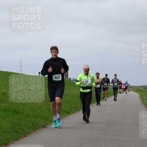 04.05.2025 - 8. Wedeler Halbmarathon Yannick Fuchs http://msf.ph/oto/7824864 04.05.2025 11:54:04 Laufen 653, 173 meine-sportfotos.de