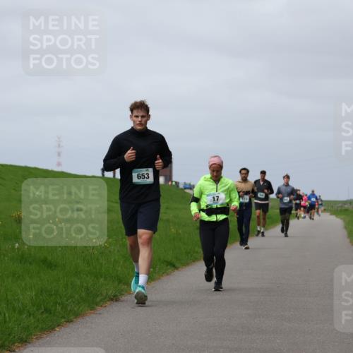 04.05.2025 - 8. Wedeler Halbmarathon Yannick Fuchs http://msf.ph/oto/7824869 04.05.2025 11:54:04 Laufen 653, 17 meine-sportfotos.de