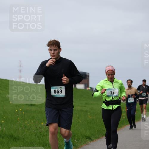 04.05.2025 - 8. Wedeler Halbmarathon Yannick Fuchs http://msf.ph/oto/7824877 04.05.2025 11:54:05 Laufen 653, 17, 173 meine-sportfotos.de