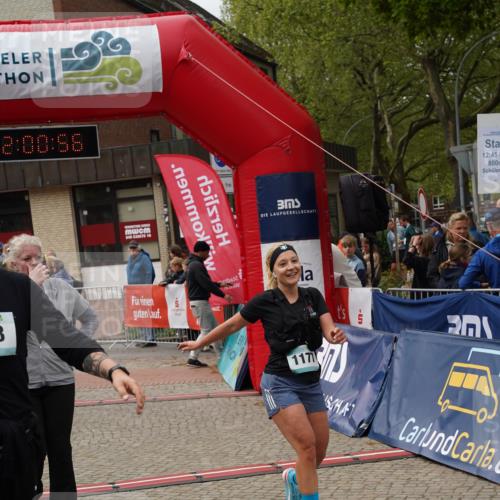 04.05.2025 - 8. Wedeler Halbmarathon Felixshl http://msf.ph/oto/7824890 04.05.2025 12:00:54 Ziel 141, 249, 772, 987, 988, 1177 meine-sportfotos.de