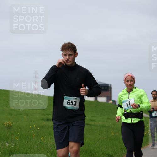 04.05.2025 - 8. Wedeler Halbmarathon Yannick Fuchs http://msf.ph/oto/7824892 04.05.2025 11:54:05 Laufen 653, 17, 173 meine-sportfotos.de