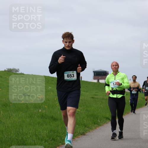 04.05.2025 - 8. Wedeler Halbmarathon Yannick Fuchs http://msf.ph/oto/7824897 04.05.2025 11:54:06 Laufen 653 meine-sportfotos.de