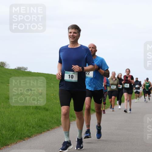 04.05.2025 - 8. Wedeler Halbmarathon Yannick Fuchs http://msf.ph/oto/7825004 04.05.2025 11:32:04 Laufen 10, 22, 347, 243 meine-sportfotos.de
