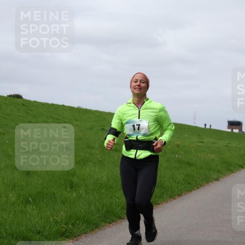 04.05.2025 - 8. Wedeler Halbmarathon Yannick Fuchs http://msf.ph/oto/7825005 04.05.2025 11:54:10 Laufen 17, 173 meine-sportfotos.de