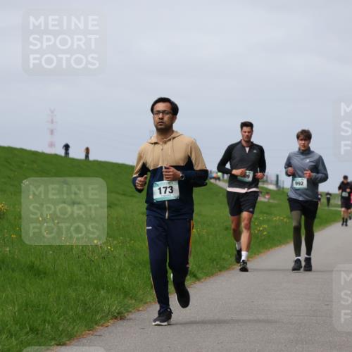 04.05.2025 - 8. Wedeler Halbmarathon Yannick Fuchs http://msf.ph/oto/7825042 04.05.2025 11:54:13 Laufen 173, 509, 992 meine-sportfotos.de