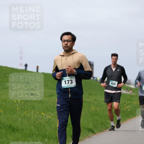04.05.2025 - 8. Wedeler Halbmarathon Yannick Fuchs http://msf.ph/oto/7825050 04.05.2025 11:54:14 Laufen 173, 809, 992 meine-sportfotos.de