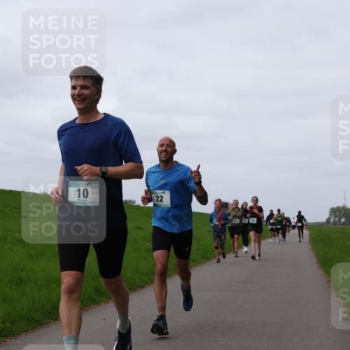 04.05.2025 - 8. Wedeler Halbmarathon Yannick Fuchs http://msf.ph/oto/7825060 04.05.2025 11:32:06 Laufen 10, 22 meine-sportfotos.de