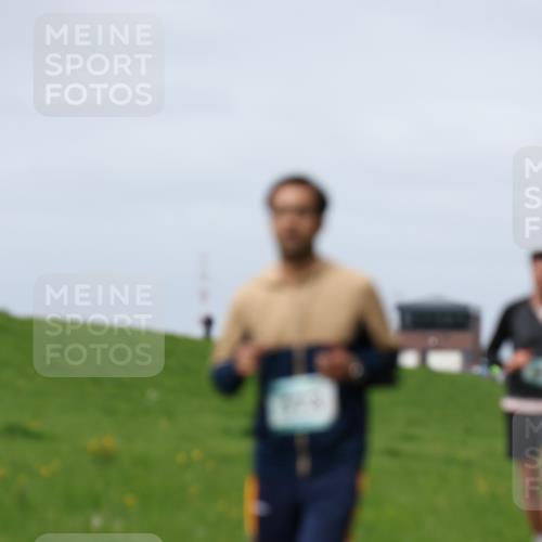 04.05.2025 - 8. Wedeler Halbmarathon Yannick Fuchs http://msf.ph/oto/7825063 04.05.2025 11:54:15 Laufen  meine-sportfotos.de