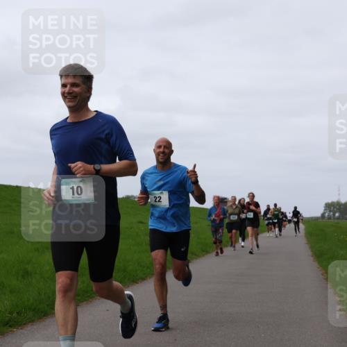 04.05.2025 - 8. Wedeler Halbmarathon Yannick Fuchs http://msf.ph/oto/7825064 04.05.2025 11:32:06 Laufen 10, 22 meine-sportfotos.de