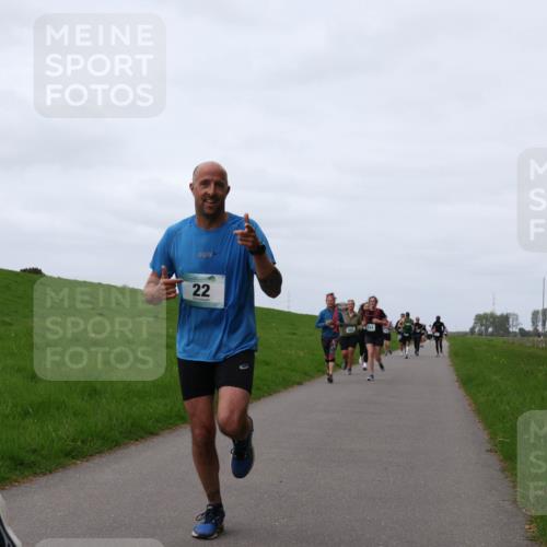 04.05.2025 - 8. Wedeler Halbmarathon Yannick Fuchs http://msf.ph/oto/7825091 04.05.2025 11:32:07 Laufen 22, 347443 meine-sportfotos.de