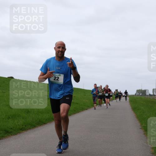 04.05.2025 - 8. Wedeler Halbmarathon Yannick Fuchs http://msf.ph/oto/7825093 04.05.2025 11:32:07 Laufen 22 meine-sportfotos.de