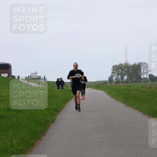 04.05.2025 - 8. Wedeler Halbmarathon Yannick Fuchs http://msf.ph/oto/7825102 04.05.2025 11:12:33 Laufen 778 meine-sportfotos.de