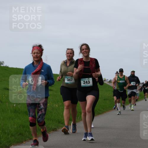 04.05.2025 - 8. Wedeler Halbmarathon Yannick Fuchs http://msf.ph/oto/7825127 04.05.2025 11:32:09 Laufen 347, 243, 1187, 1031, 175 meine-sportfotos.de