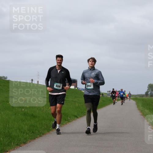 04.05.2025 - 8. Wedeler Halbmarathon Yannick Fuchs http://msf.ph/oto/7825133 04.05.2025 11:54:19 Laufen 809, 992 meine-sportfotos.de