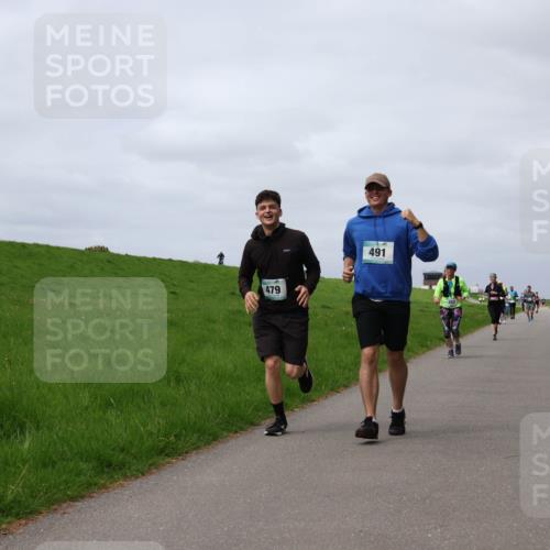 04.05.2025 - 8. Wedeler Halbmarathon Yannick Fuchs http://msf.ph/oto/7825399 04.05.2025 11:54:43 Laufen 479, 491 meine-sportfotos.de