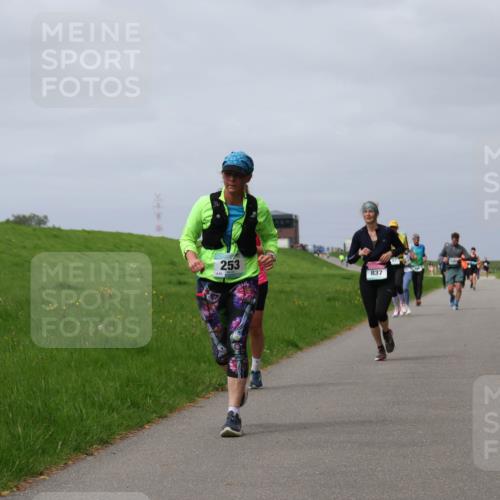 04.05.2025 - 8. Wedeler Halbmarathon Yannick Fuchs http://msf.ph/oto/7825443 04.05.2025 11:54:45 Laufen 60, 253, 837 meine-sportfotos.de