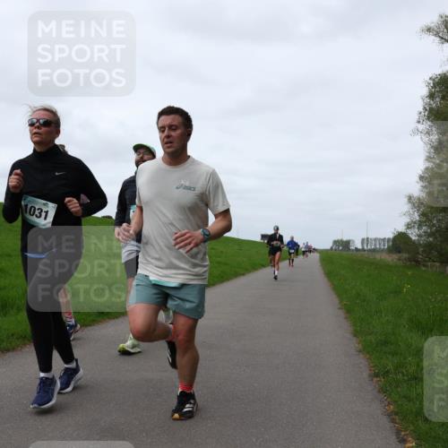 04.05.2025 - 8. Wedeler Halbmarathon Yannick Fuchs http://msf.ph/oto/7825479 04.05.2025 11:32:24 Laufen 1031 meine-sportfotos.de